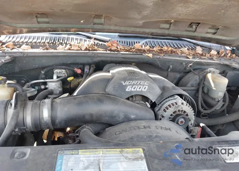 2001 GMC Sierra 1500 C3 z USA, uszkodzony, nr VIN 2GTEK69U611322012